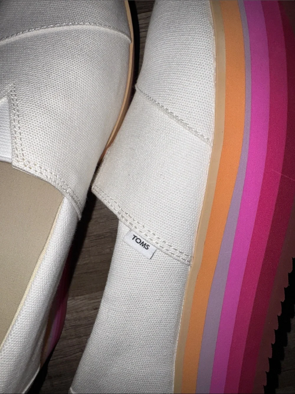 Toms these big